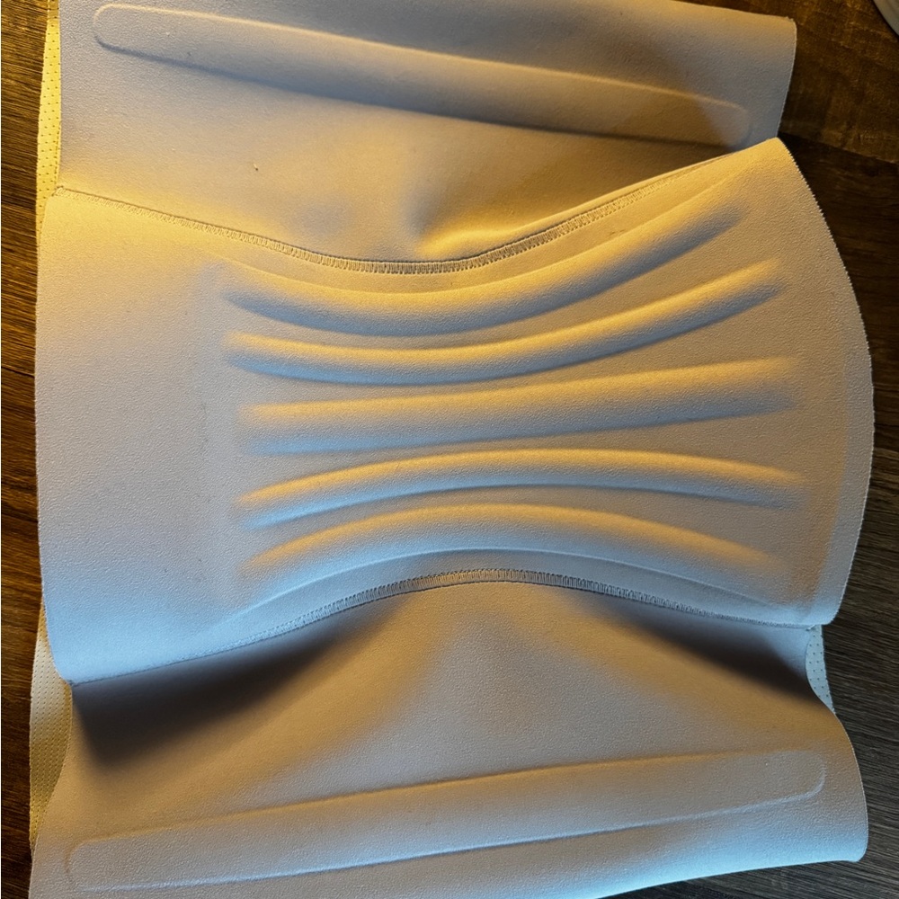 Mom Cozy Post Partum Belly Band - Picture 2 of 5